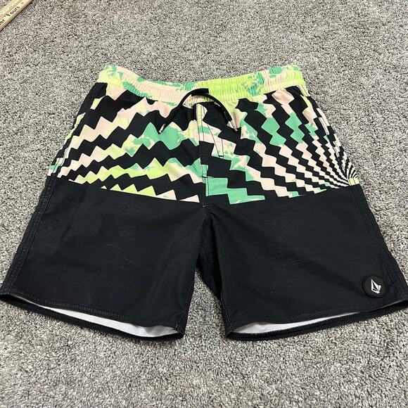 Volcom Boys Board Shorts size Large - Picture 1 of 5